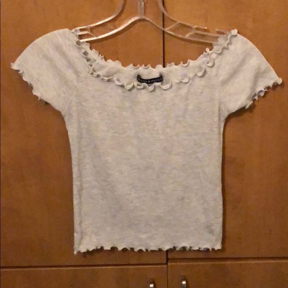 Brandy Melville off the shoulder top